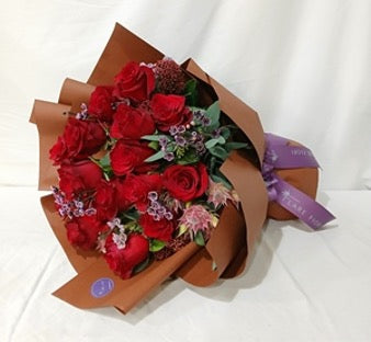 v day flower, valentine's day flower hong kong, 玫瑰 花束,情人節訂花, 情人節送花, 浪漫花束, Flare Fiori